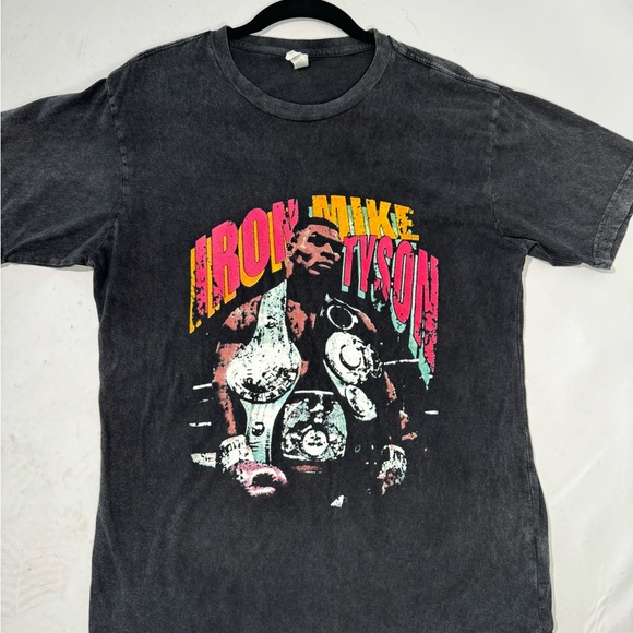 Mike Tyson graphic tee - Picture 3 of 3